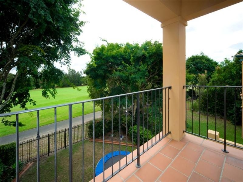 3206 Palladian Drive Drive, Hope Island QLD 4212