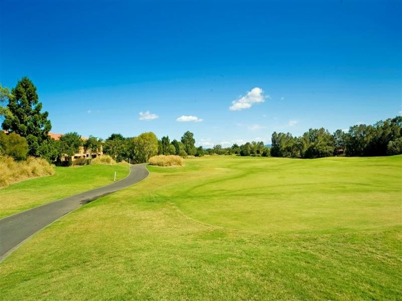 3206 Palladian Drive Drive, Hope Island QLD 4212