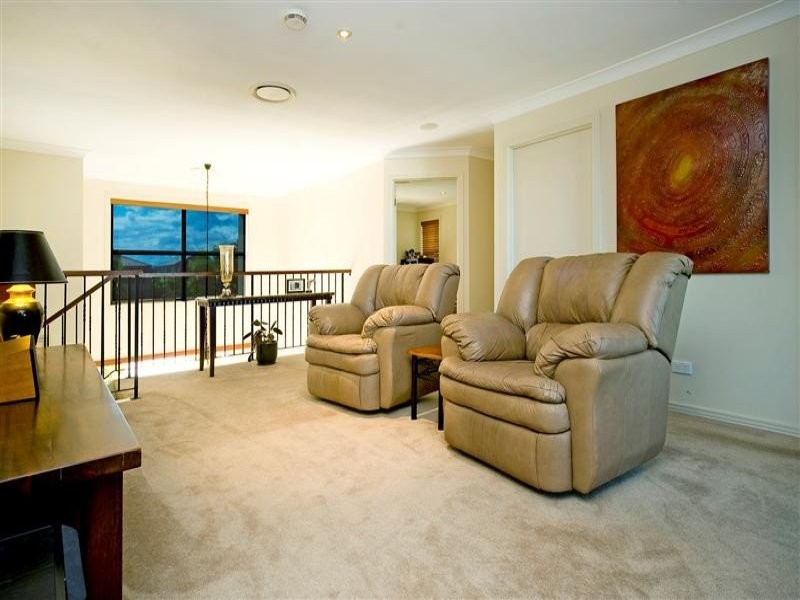 2322 Cressbrook Drive, Hope Island QLD 4212