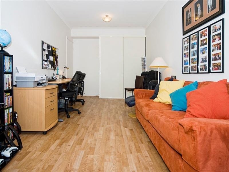 22/81 Boykambil Esplanade, Hope Island QLD 4212