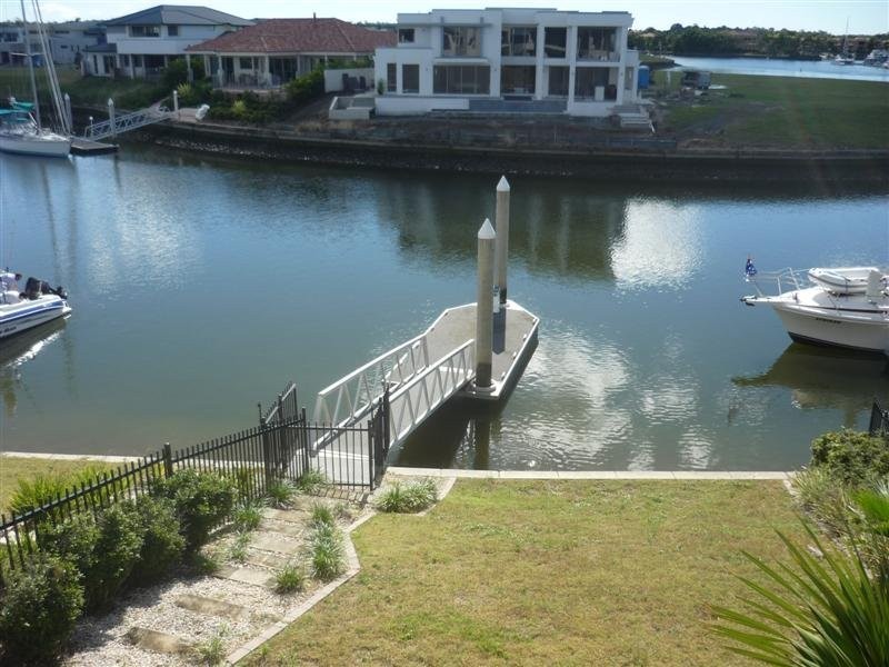 Hope Island QLD 4212