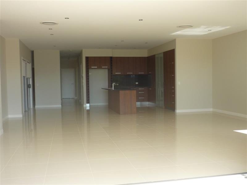 Hope Island QLD 4212