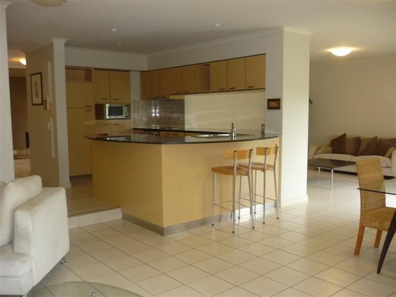 Hope Island QLD 4212