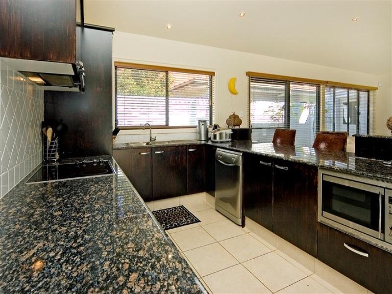 Hope Island QLD 4212