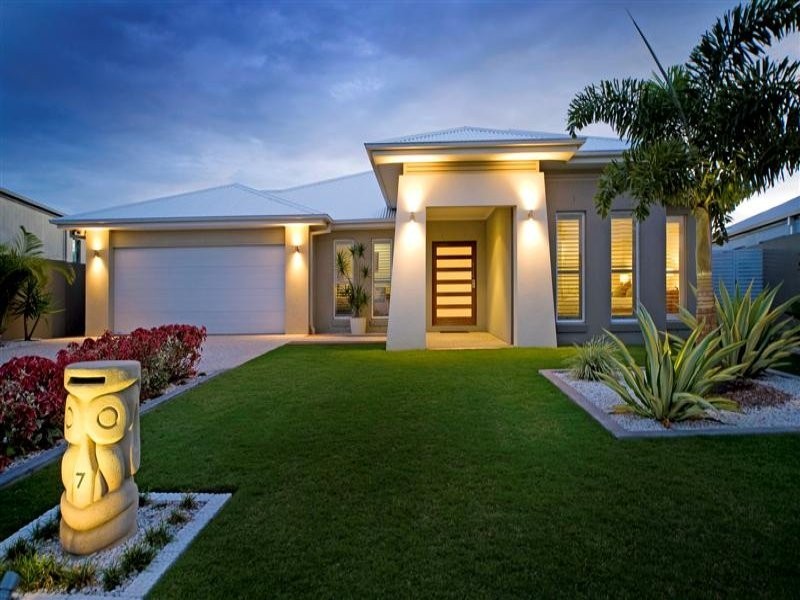 Monterey Keys QLD 4212