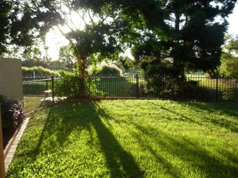 Hope Island QLD 4212