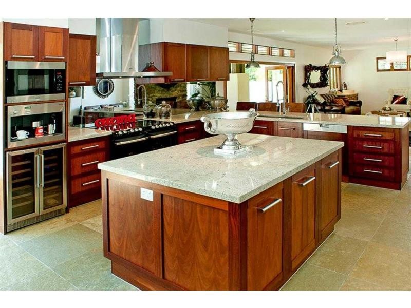 8216 Magnolia Drive, Hope Island QLD 4212