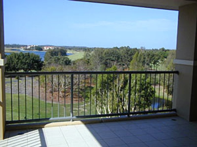Hope Island QLD 4212