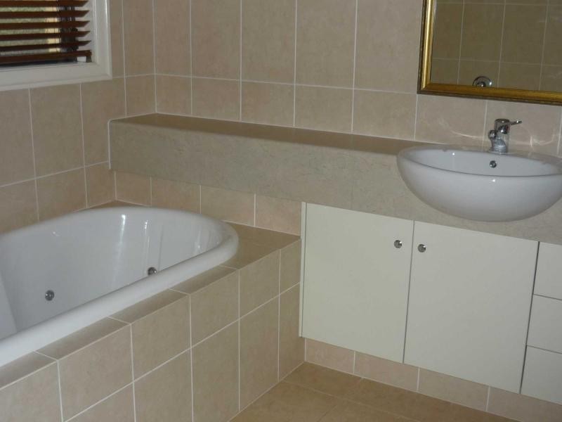 Hope Island QLD 4212