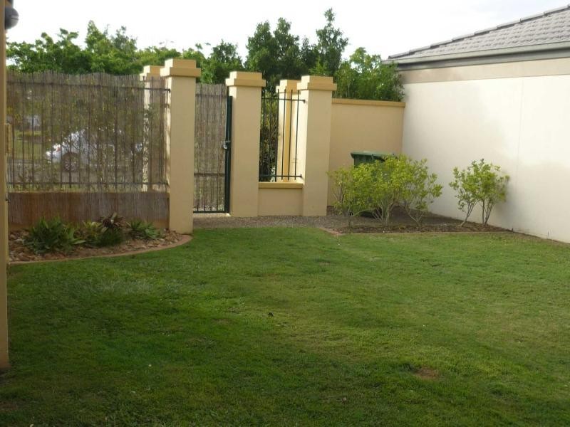 Hope Island QLD 4212