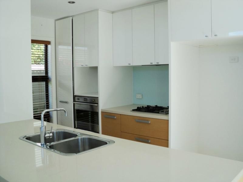 Hope Island QLD 4212