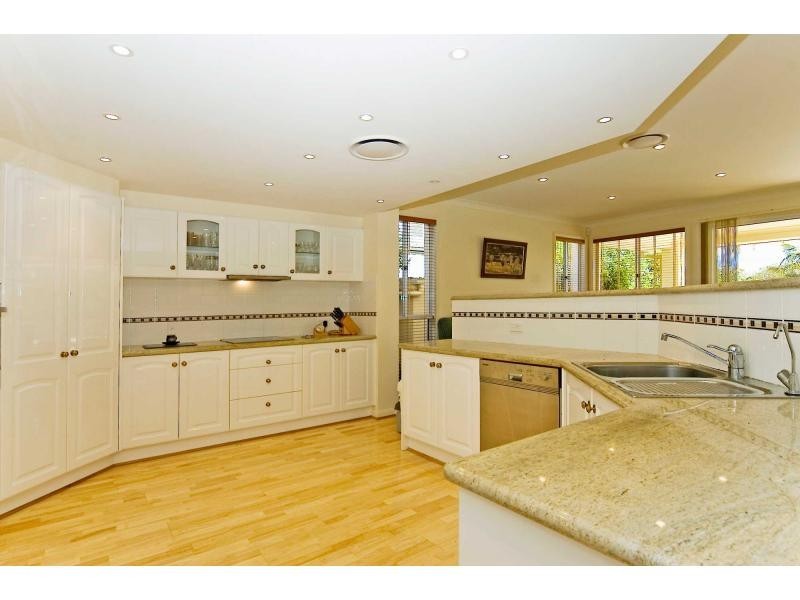 2345 Cressbrook Drive North, Hope Island QLD 4212