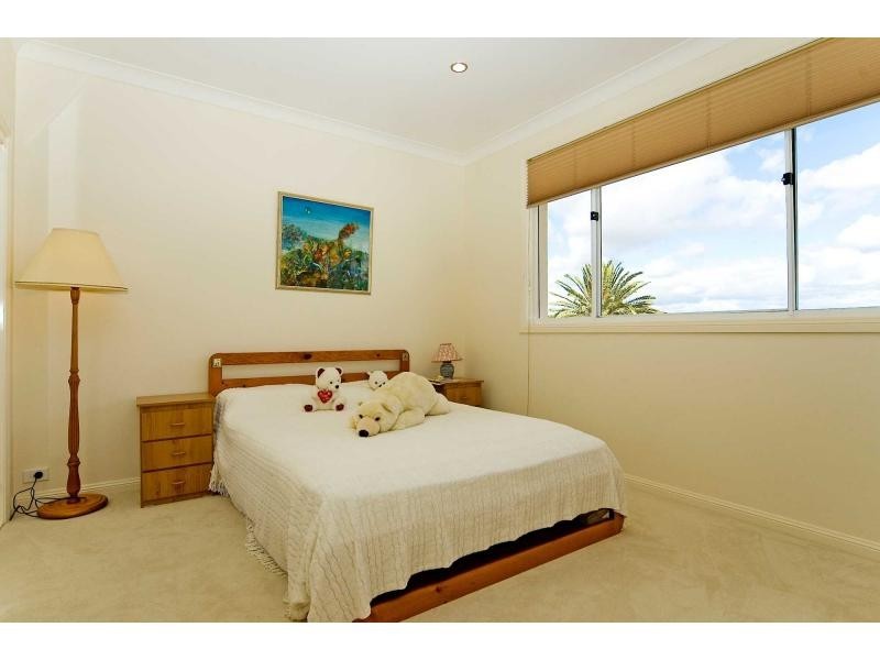 2345 Cressbrook Drive North, Hope Island QLD 4212