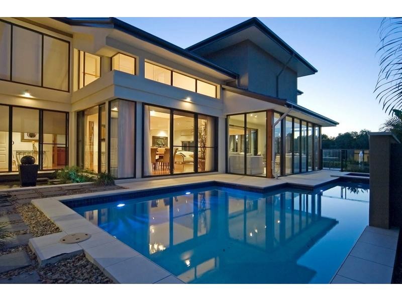 2505 Cressbrook Drive, Hope Island QLD 4212