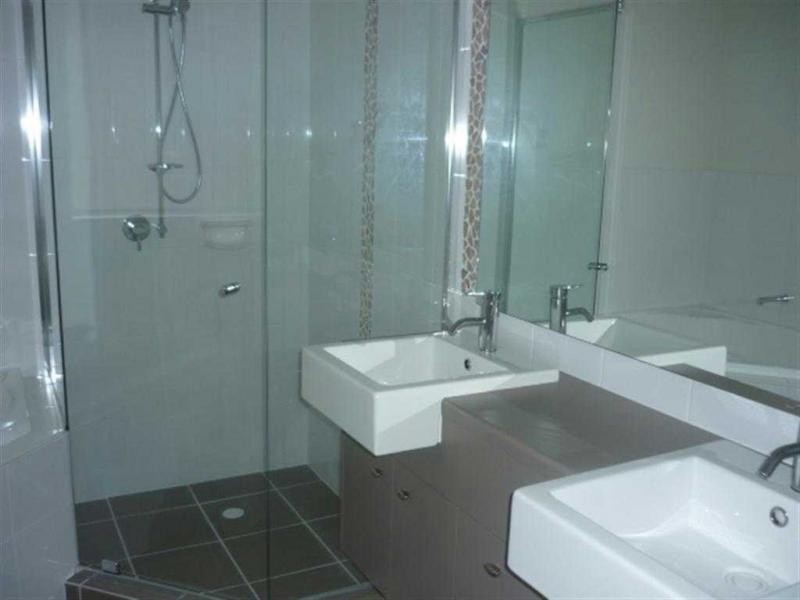 Pacific Pines QLD 4211