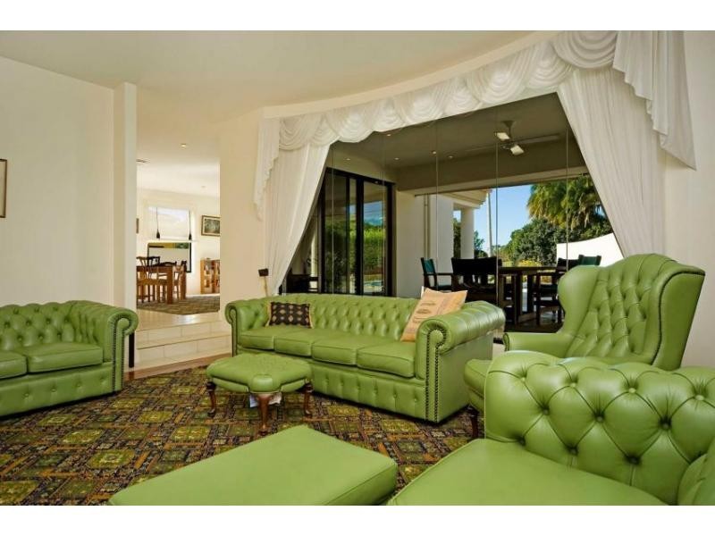 3163 Riverleigh Drive, Hope Island QLD 4212