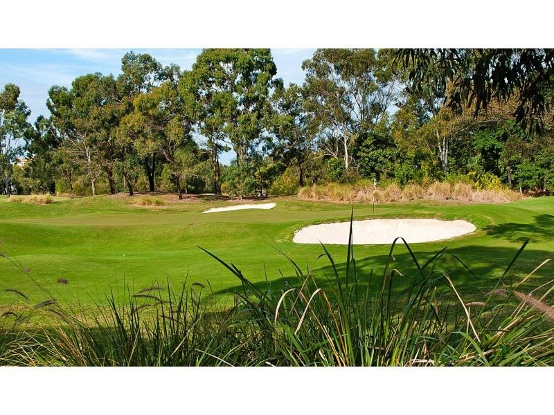 8102 Magnolia Drive, Hope Island QLD 4212