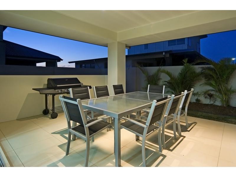 7 Palladium Boulevard, Hope Island QLD 4212