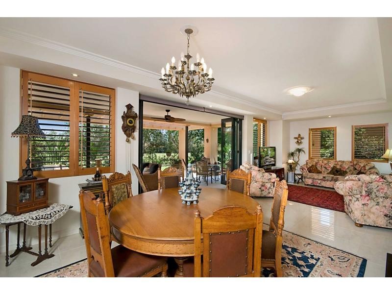 3204 Palladian Drive, Hope Island QLD 4212