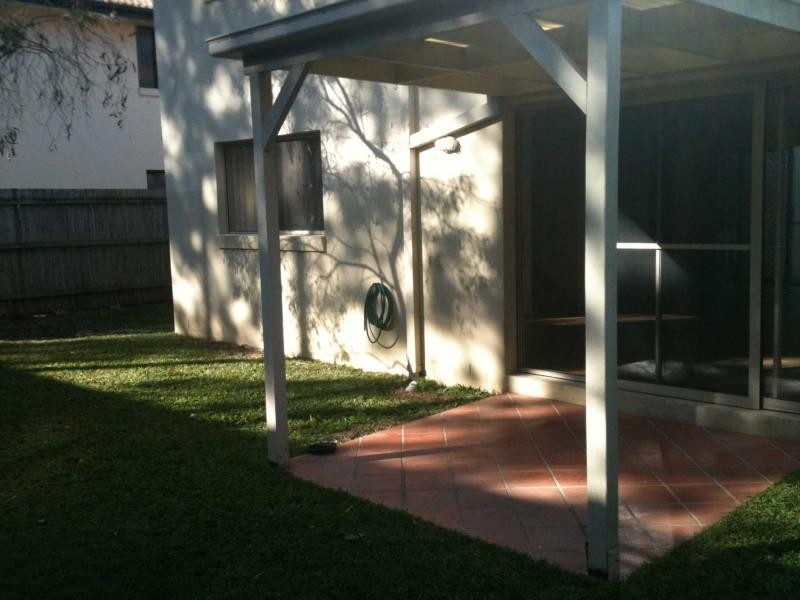 Ashmore QLD 4214