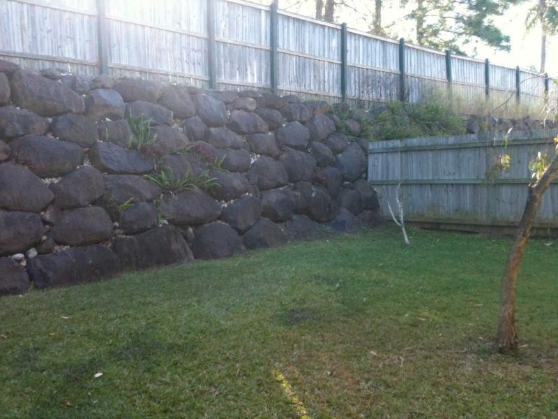 Ashmore QLD 4214