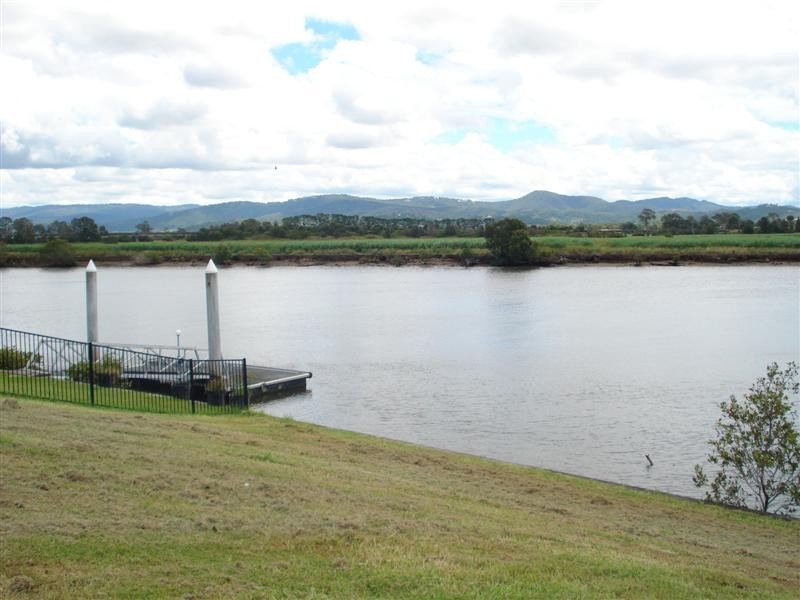 L19 Riverleigh Drive, Hope Island QLD 4212