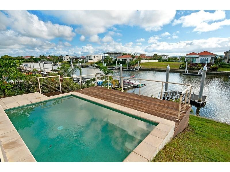 7404 Ellensbrook Drive, Hope Island QLD 4212