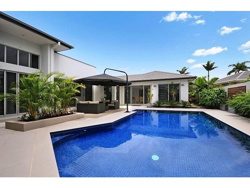 2201 Taromeo Court, Hope Island QLD 4212