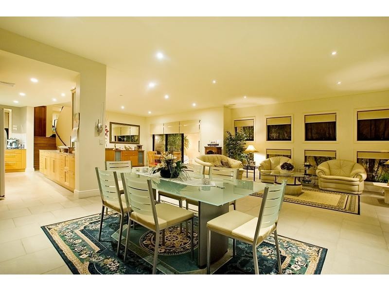 1512 Rosebank Way West, Hope Island QLD 4212