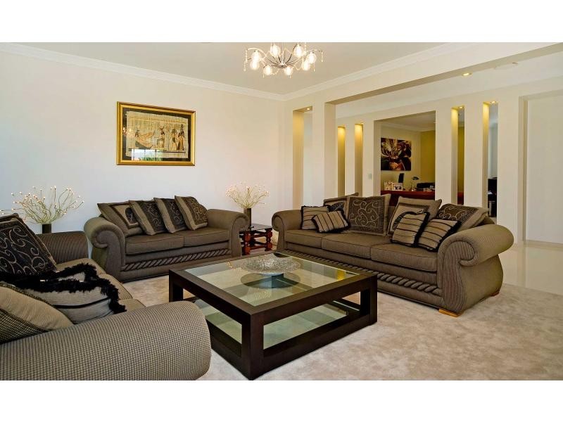 Hope Island QLD 4212