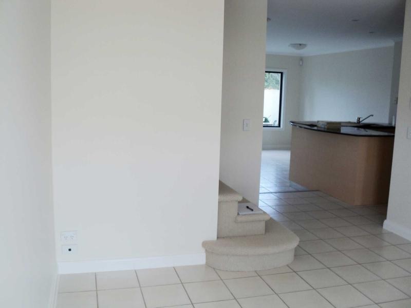 Hope Island QLD 4212