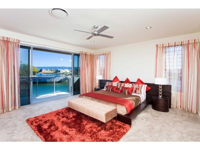 7422 Ellensbrook Drive, Hope Island QLD 4212