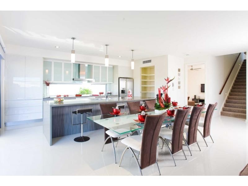 7422 Ellensbrook Drive, Hope Island QLD 4212