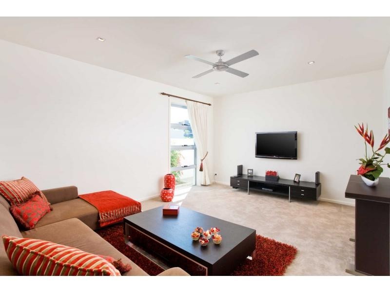 7422 Ellensbrook Drive, Hope Island QLD 4212