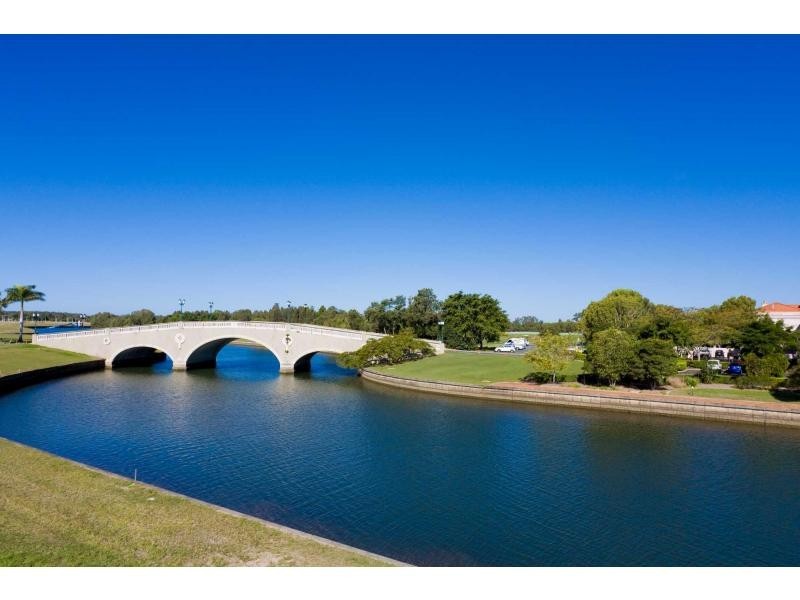 7422 Ellensbrook Drive, Hope Island QLD 4212