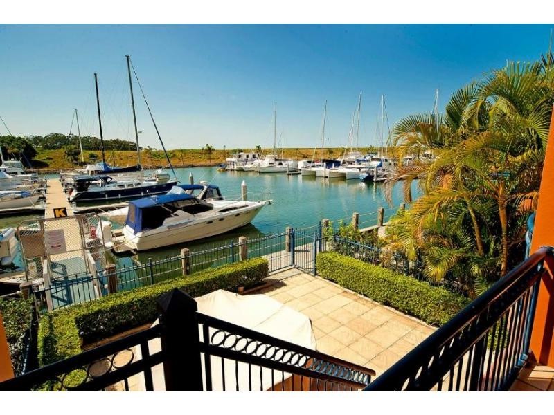 31 John Lund Drive, Hope Island QLD 4212