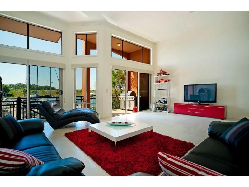 31 John Lund Drive, Hope Island QLD 4212