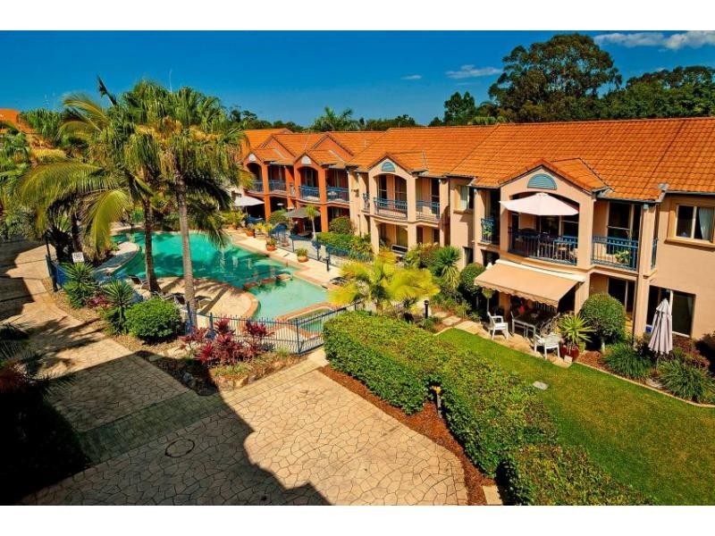 31 John Lund Drive, Hope Island QLD 4212