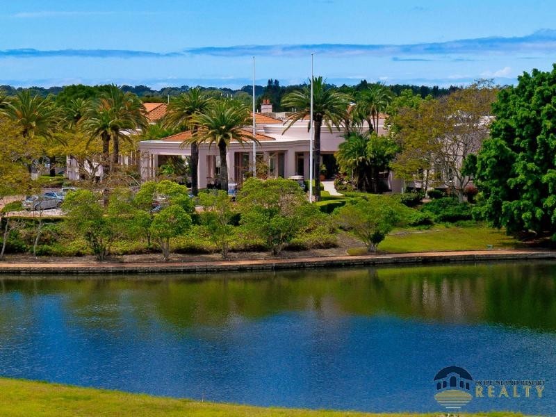 6179 Bolsena Circuit, Hope Island QLD 4212