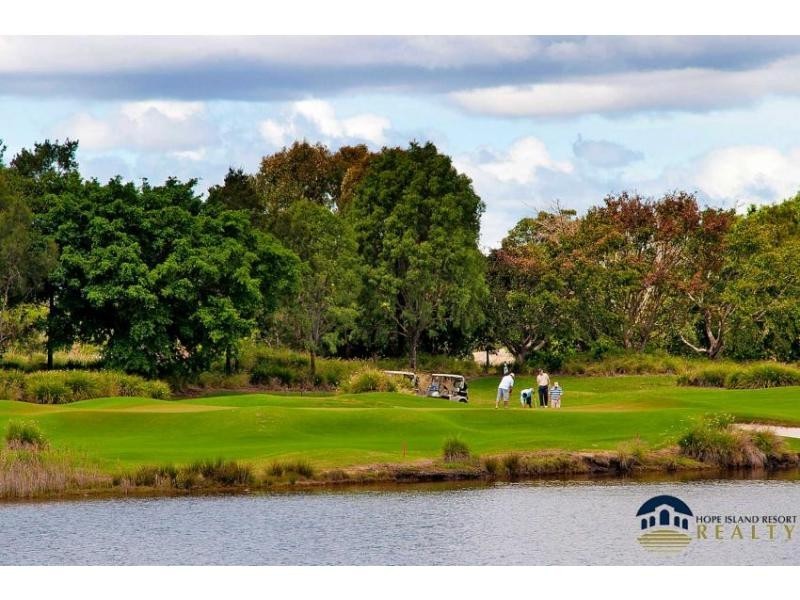 6179 Bolsena Circuit, Hope Island QLD 4212