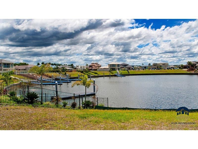 L16 Glengallon Way, Hope Island QLD 4212