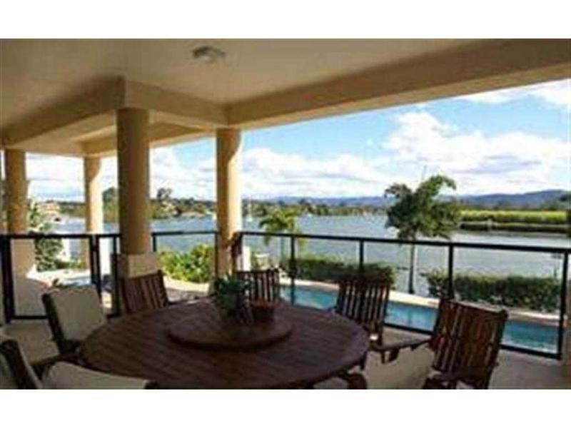 Hope Island QLD 4212