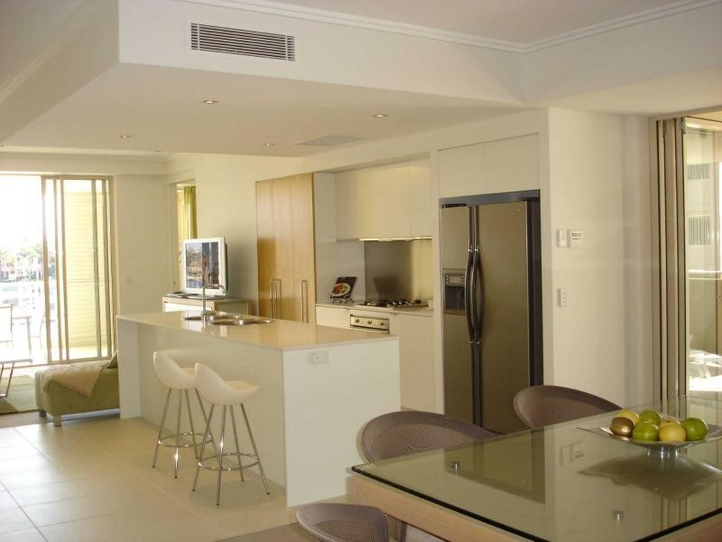 Hope Island QLD 4212