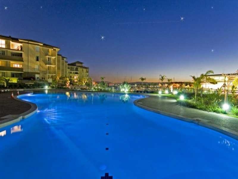 Hope Island QLD 4212