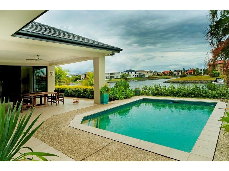 23 Sabrina Avenue, Helensvale QLD 4212