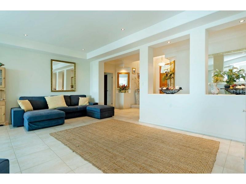 23 Sabrina Avenue, Helensvale QLD 4212