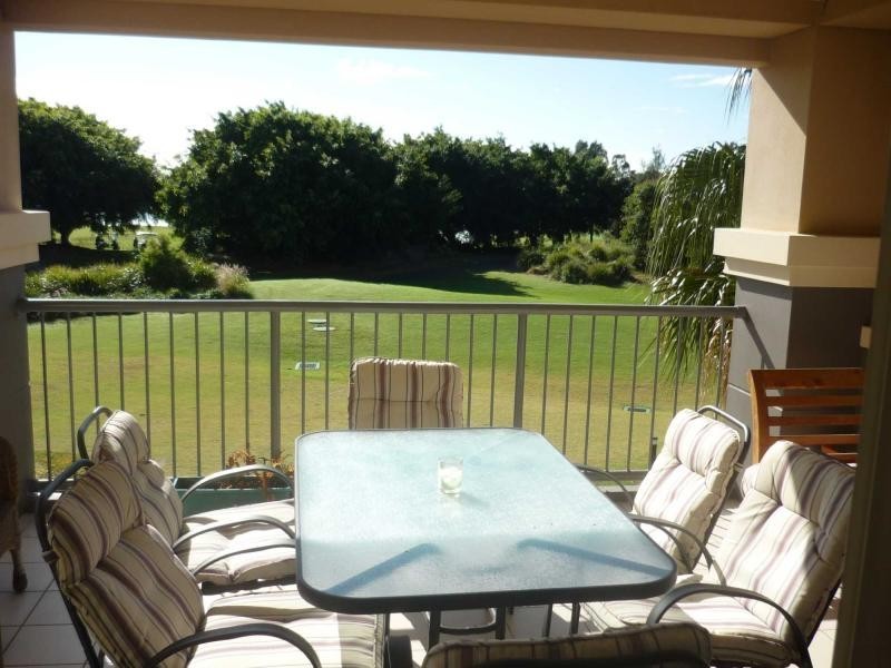 Hope Island QLD 4212