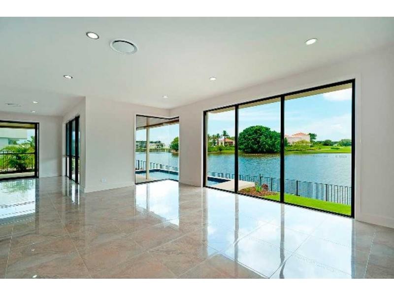 6176 Murten Court, Hope Island QLD 4212