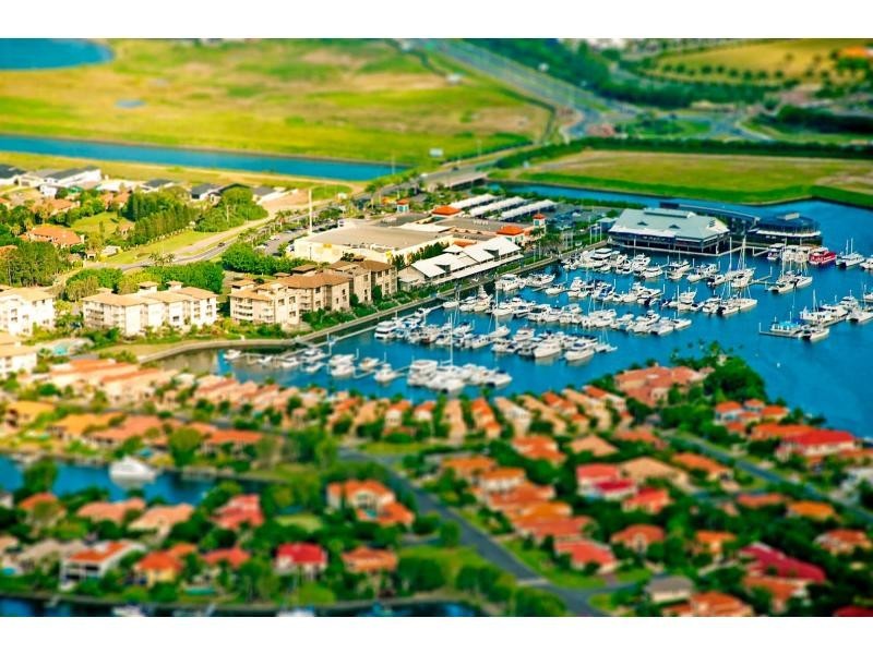 Unit 1718/2 Rialto Quay Drive, Hope Island QLD 4212