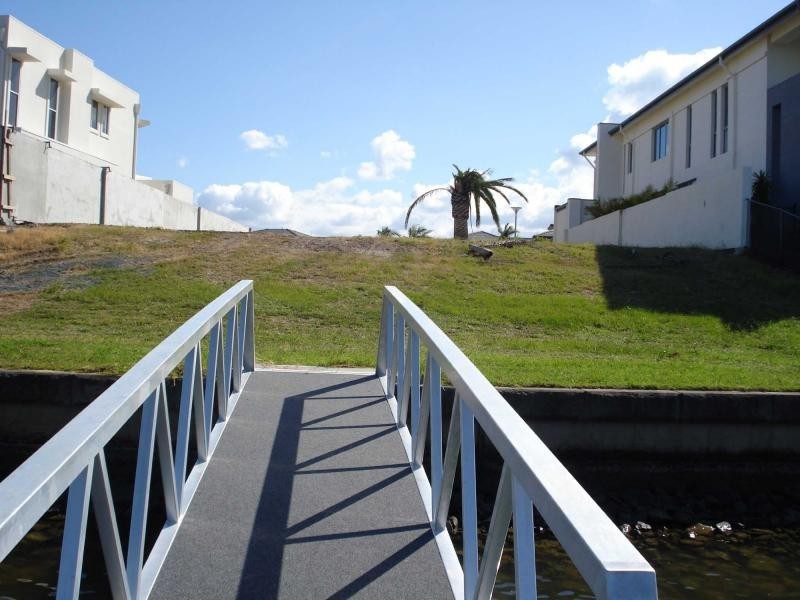 6193 Bolsena Circuit, Hope Island QLD 4212